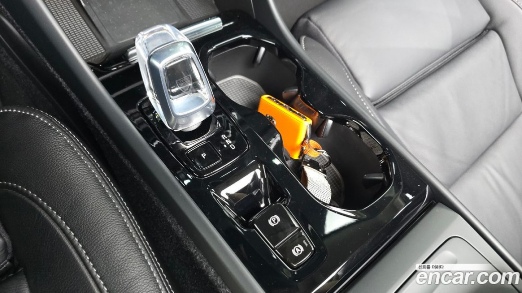 Volvo XC40 B4 Ultimate Bright, 2023