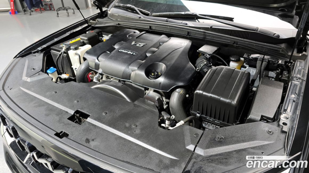 Kia Mohave Diesel 3.0 4WD 6-Seater, 2023