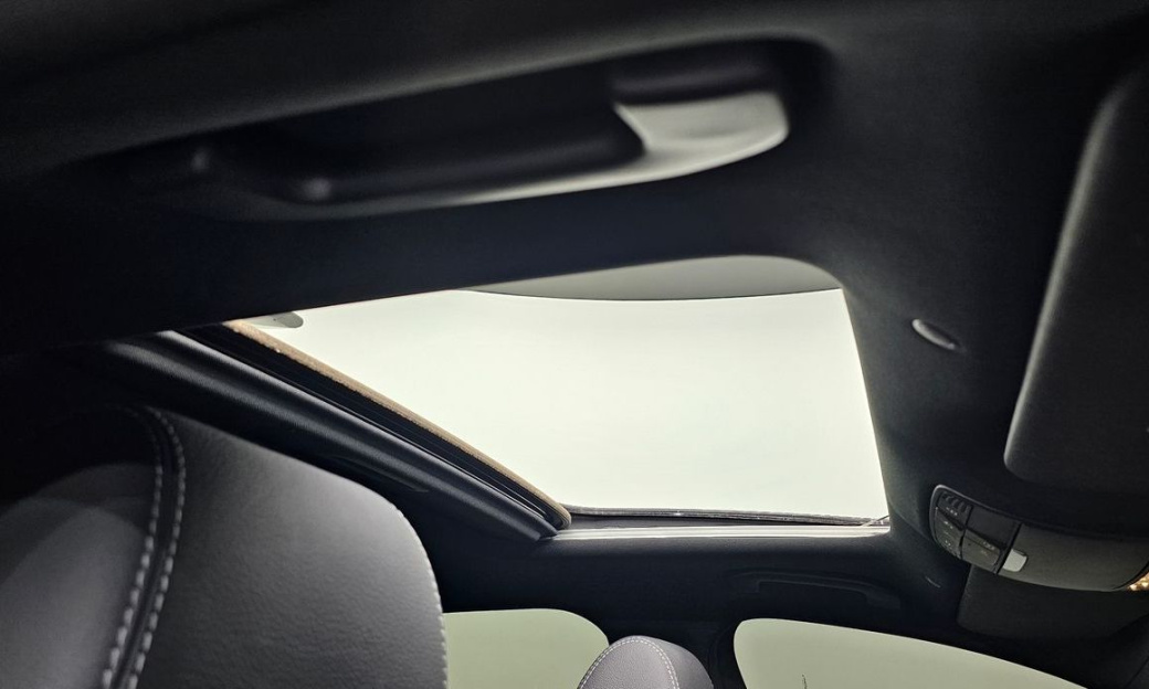 Mercedes-Benz E-Class E350 4MATIC Avantgarde, 2022