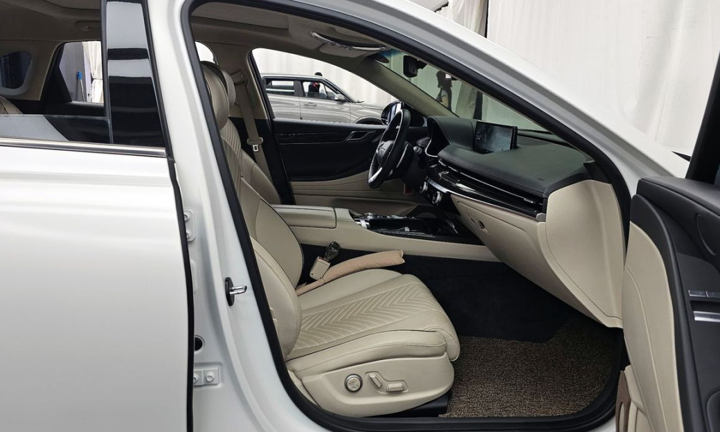 Genesis G80 Gasoline 2.5 Turbo AWD, 2022