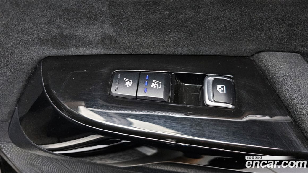 Kia Mohave Diesel 3.0 4WD 6-Seater, 2021
