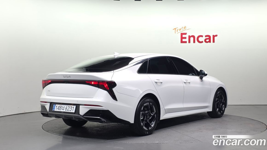 Kia K5 2.0, 2025