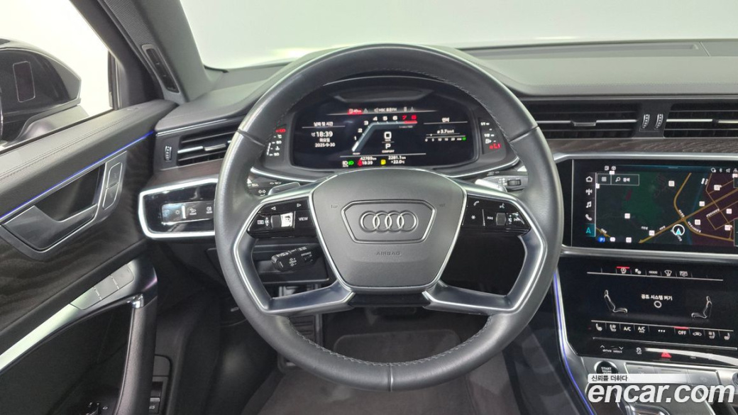 Audi A6 45 TFSI Quattro Premium, 2023