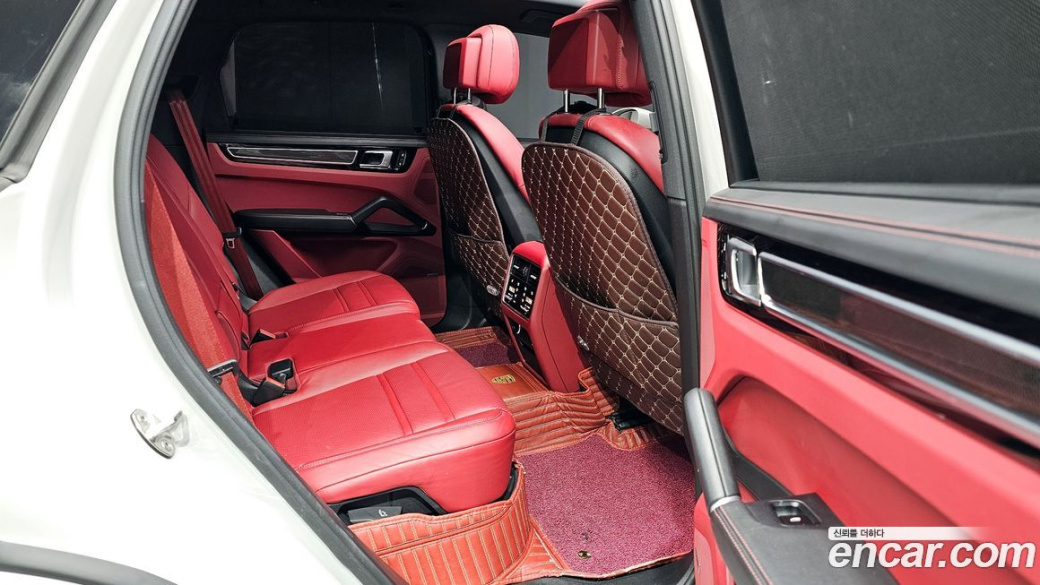 Porsche Cayenne 3.0, 2023