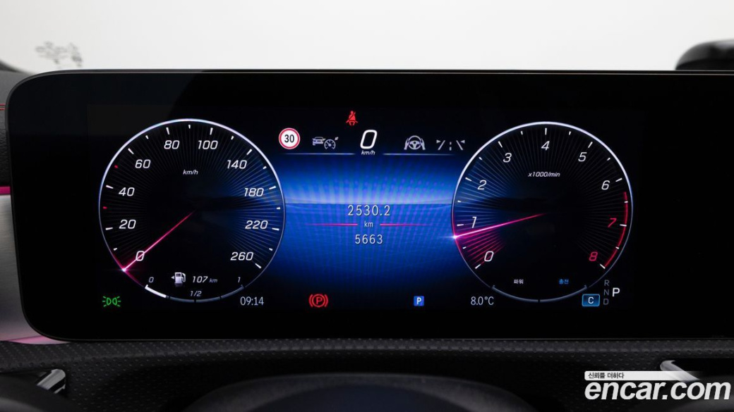 Mercedes-Benz CLA-Class CLA250 4MATIC, 2025