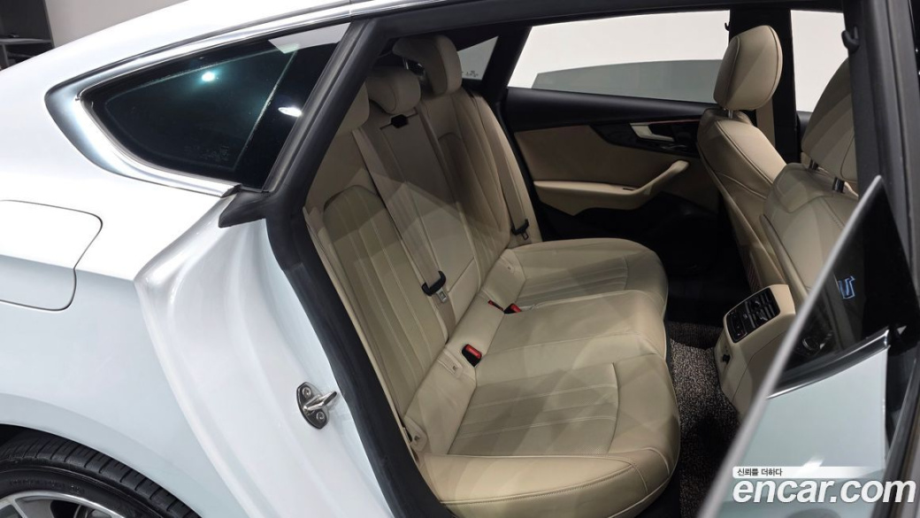 Audi A5 40 TDI Quattro Premium Sportback, 2021