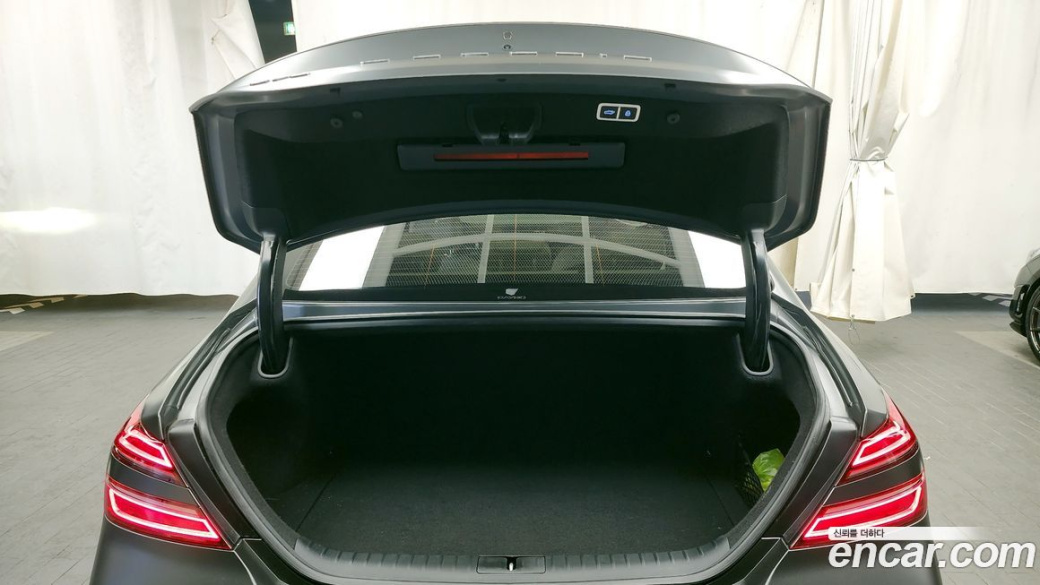 Genesis G70 Gasoline 2.5T 2WD, 2024