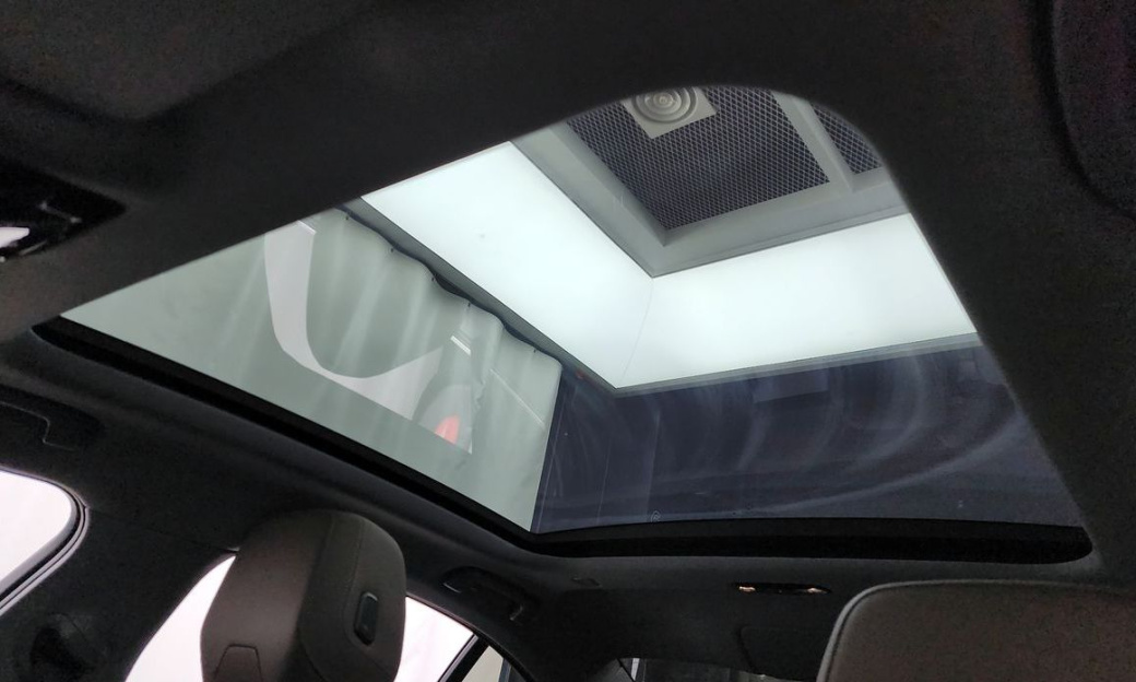 BMW 5-Series 520i, 2024