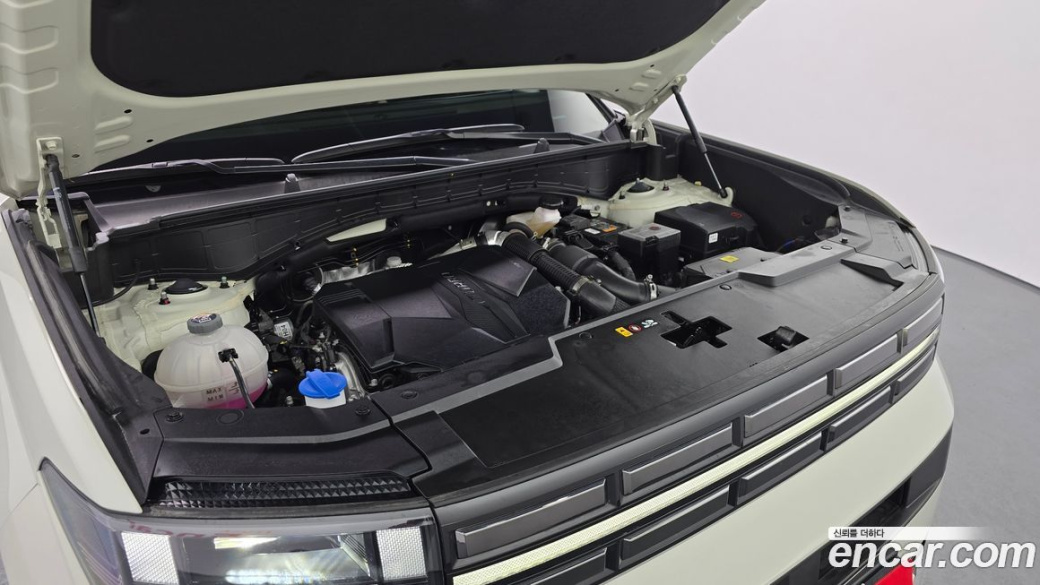 Hyundai Santafe Gasoline 2.5T 4WD, 2025