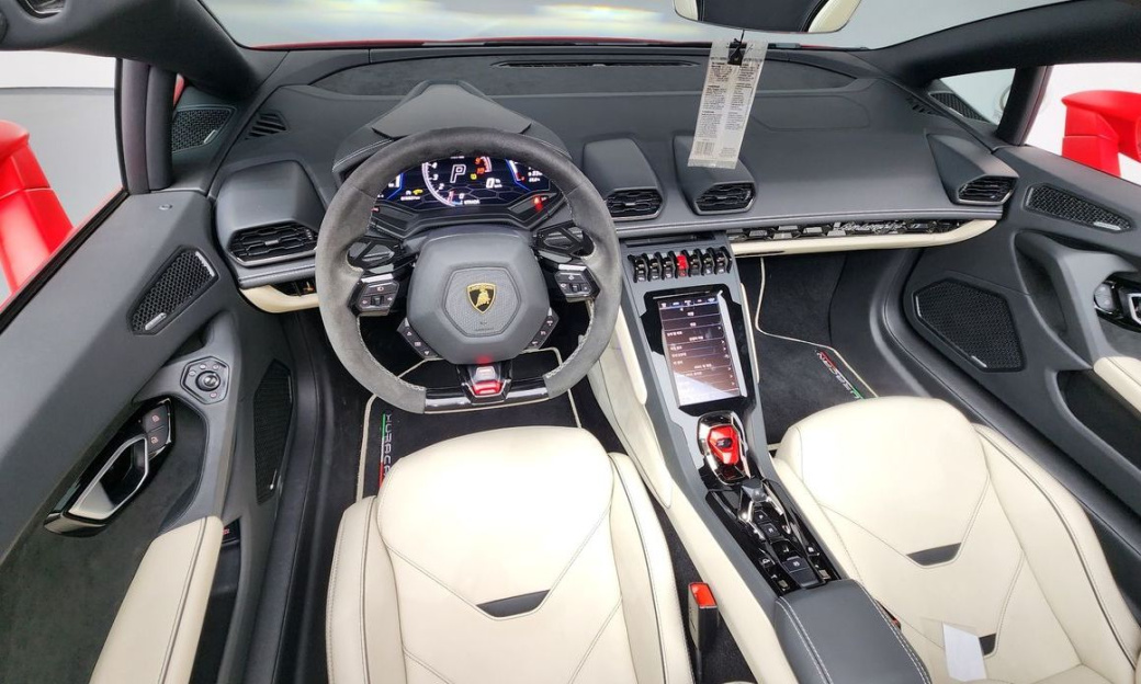 Lamborghini Huracan LP640-4 EVO Spyder, 2023