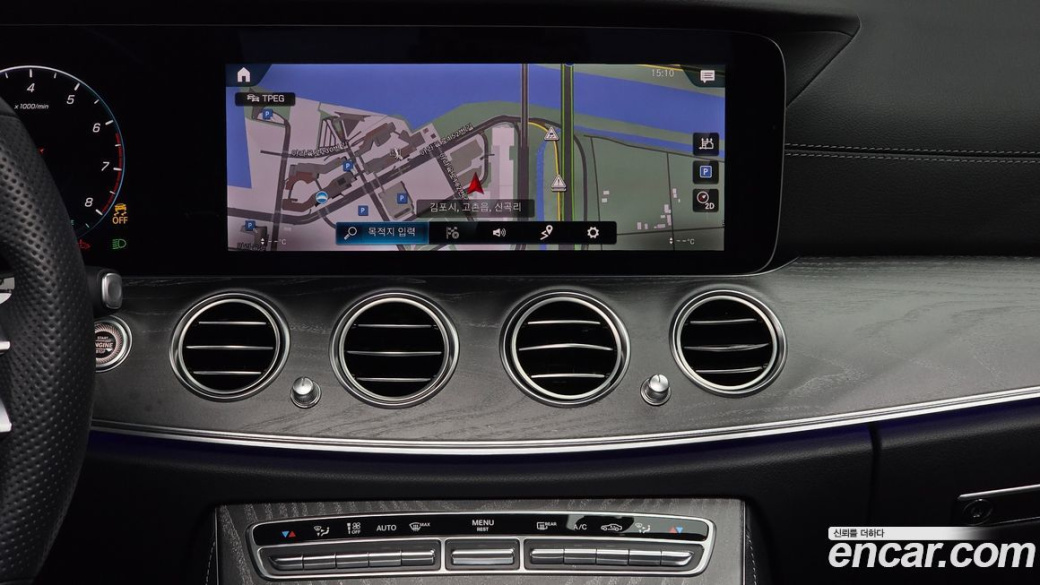 Mercedes-Benz E-Class E350 4MATIC AMG Line, 2022