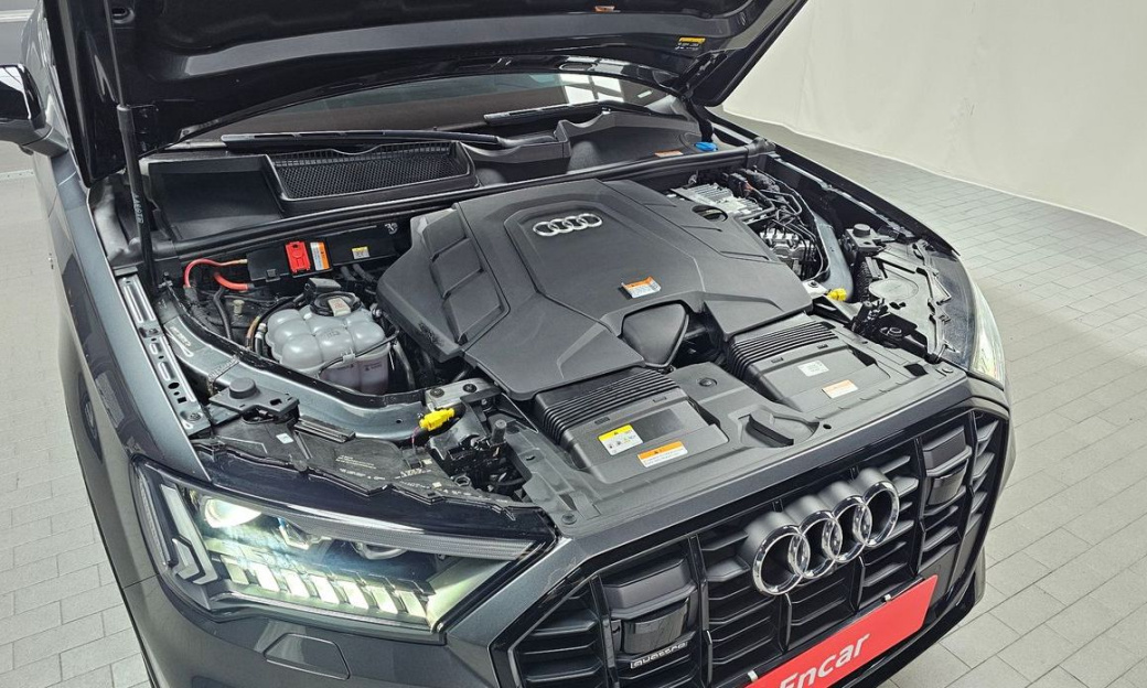 Audi Q7 55 TFSI Quattro Premium, 2022