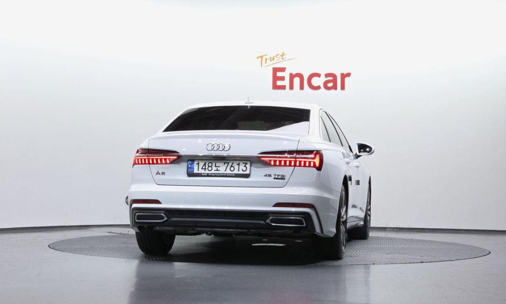 Audi A6 45 TFSI Quattro Premium, 2023