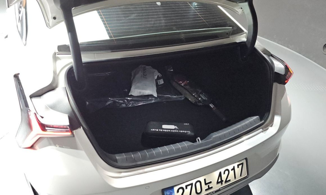 Kia K8 2.5 Gasoline 2WD, 2025