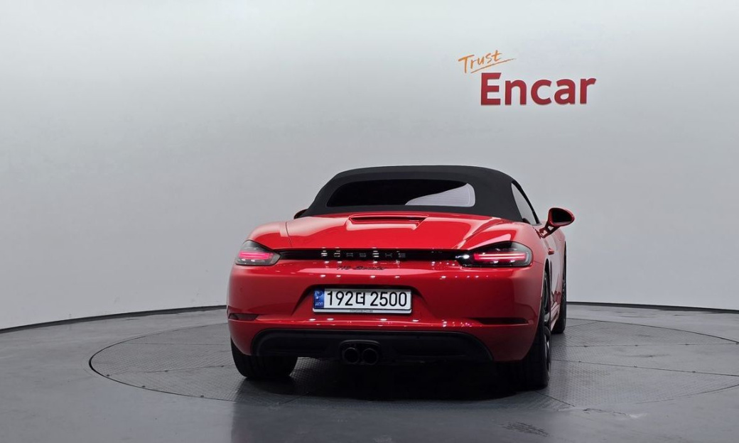 Porsche 718 2.0, 2022