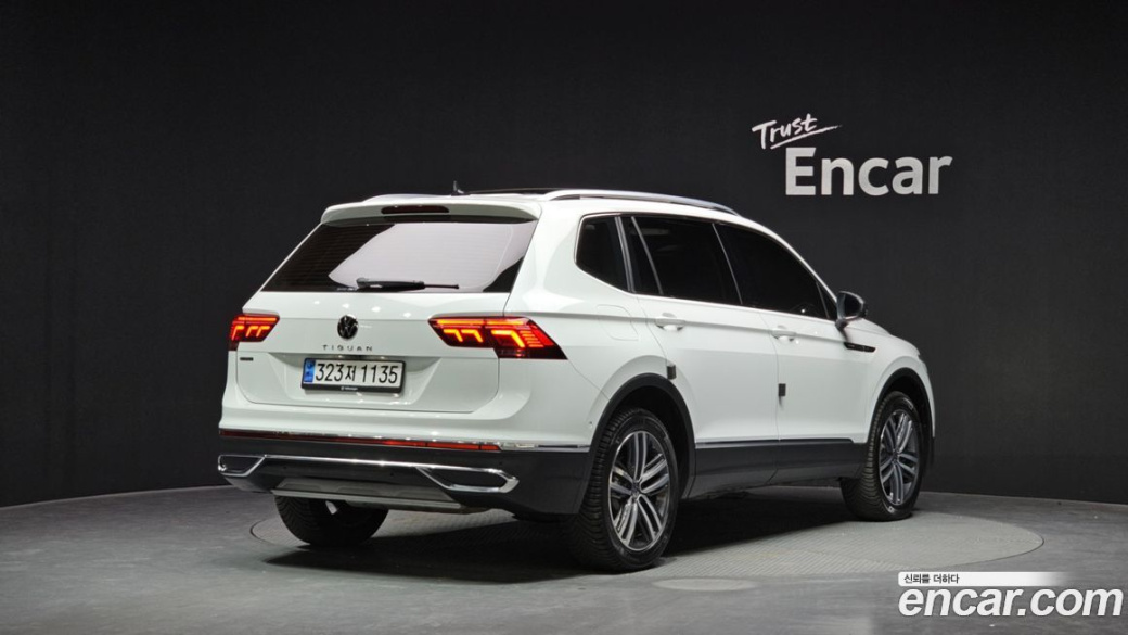 Volkswagen Tiguan 2.0 TSI Prestige, 2023