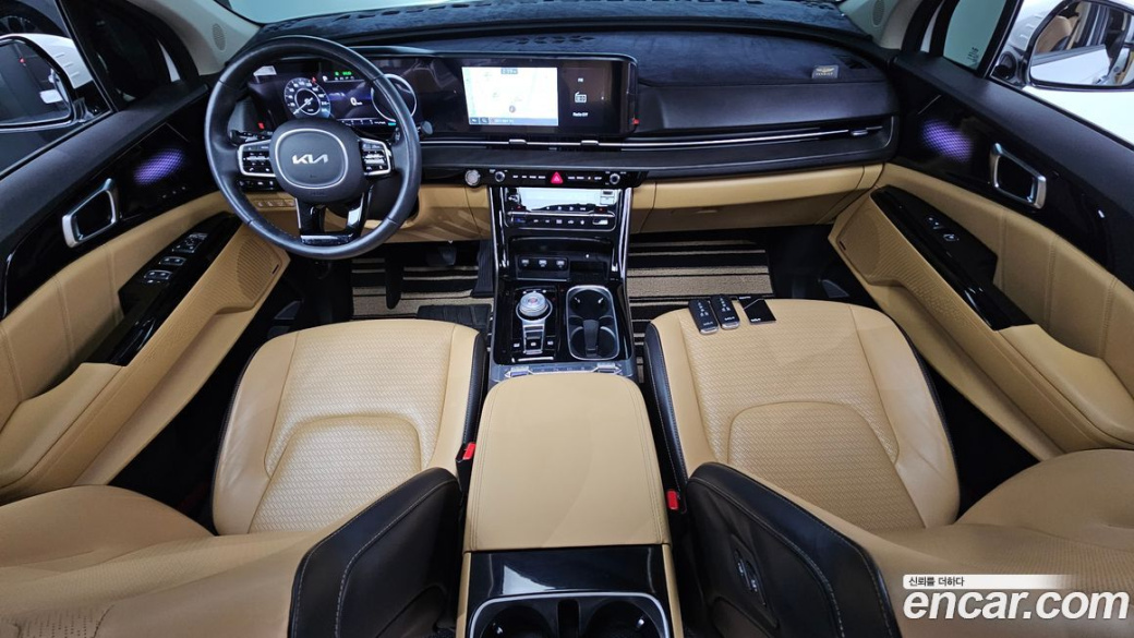 Kia Carnival 7-Seater Signature, 2022