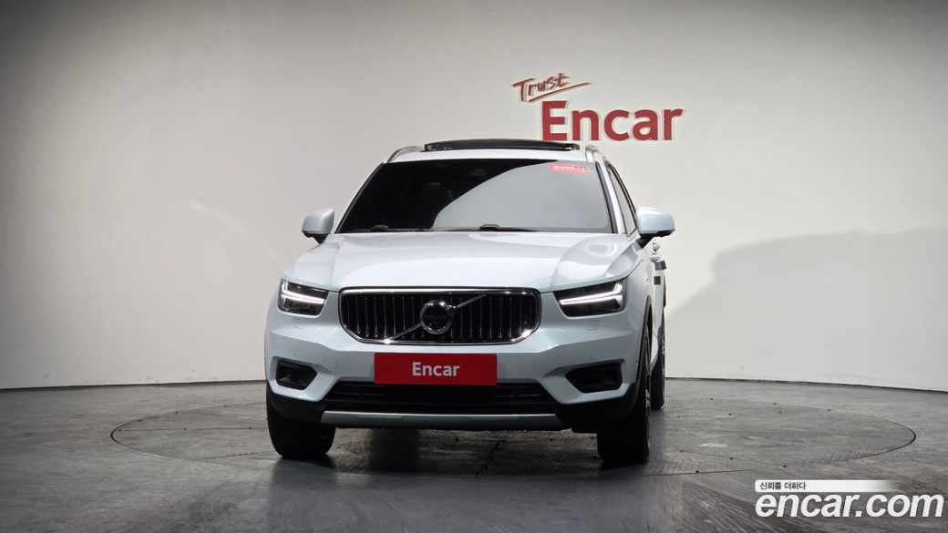 Volvo XC40 B4 Inscription, 2021