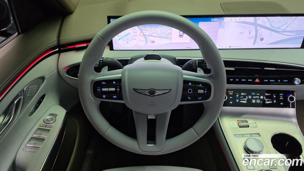 Genesis GV70 2.5T Gasoline AWD, 2025