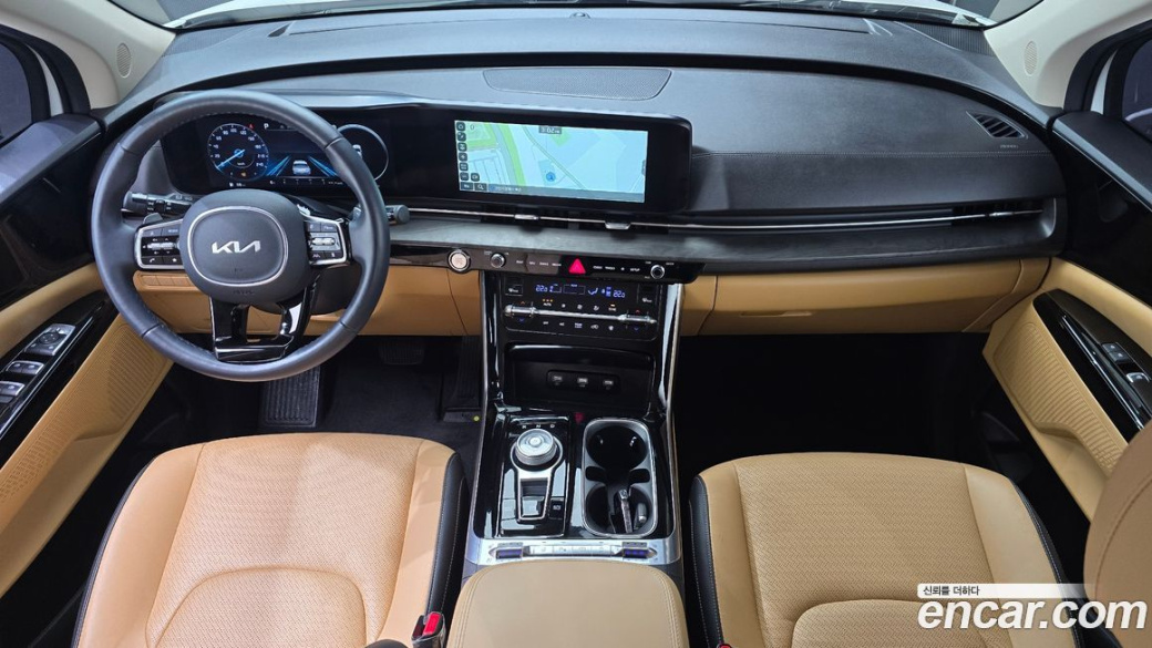 Kia Carnival 9-Seater Noblesse, 2023