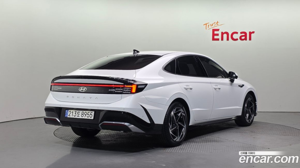 Hyundai Sonata 2.0, 2024