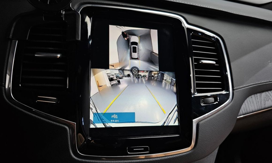 Volvo XC90 B6 Ultra Bright, 2025