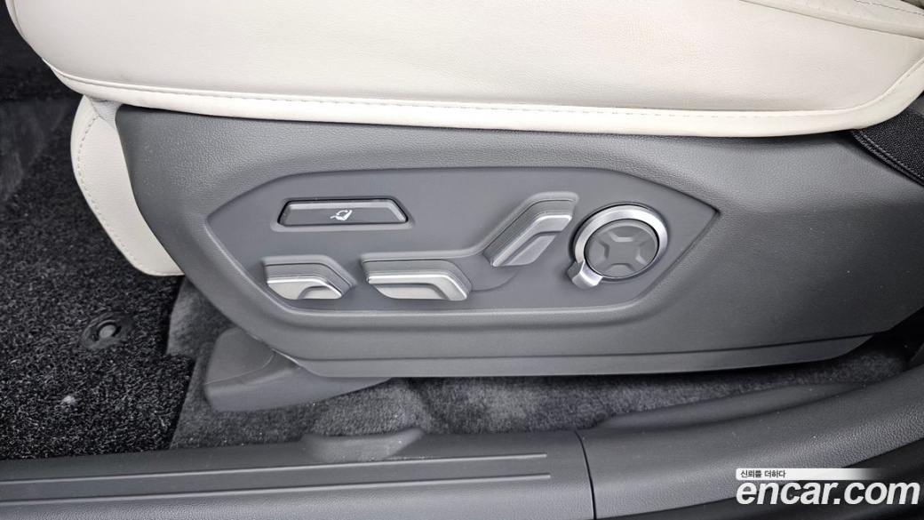 Hyundai Santafe Gasoline 2.5T 4WD, 2024