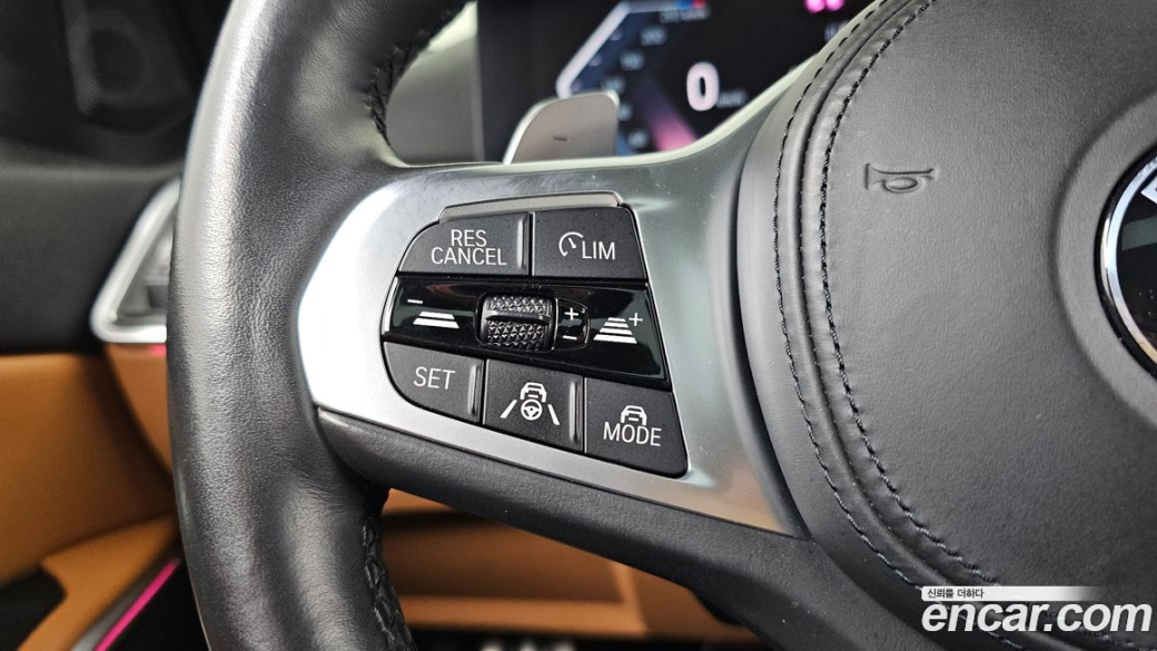 BMW 3-Series 320i M Sport, 2023