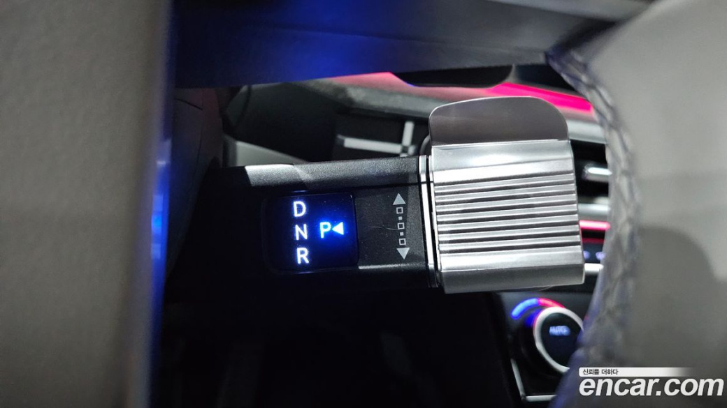 Hyundai Santafe Gasoline 2.5T 2WD, 2025