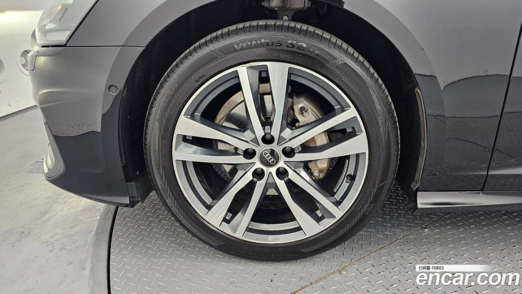 Audi A6 40 TDI Premium, 2023