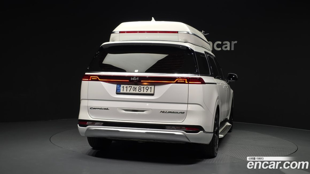 Kia Carnival 9-Seater Hi-Limousine, 2021
