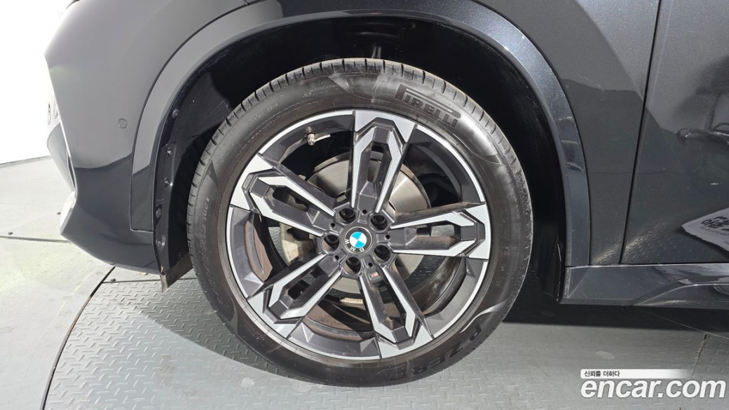 BMW X1 sDrive 20i M Sport, 2023