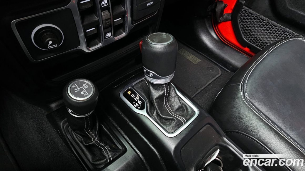 Jeep Wrangler 2.0 Overland Power Top 4Door, 2021