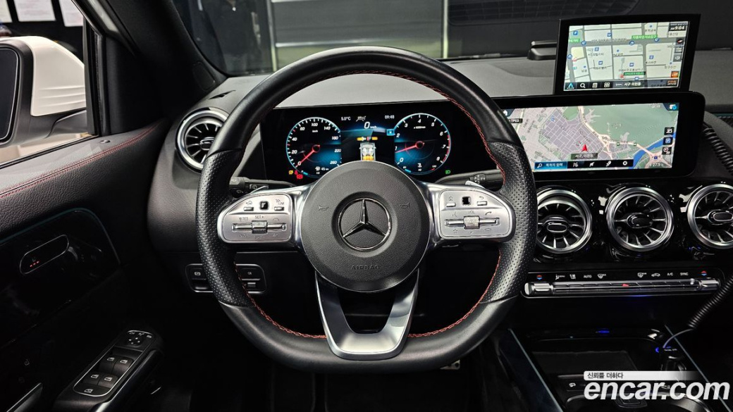 Mercedes-Benz GLA-Class GLA250 4MATIC, 2022