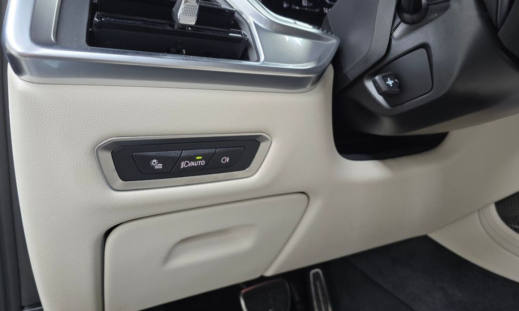 BMW X7 xDrive 40d M Sport 7 STR, 2026