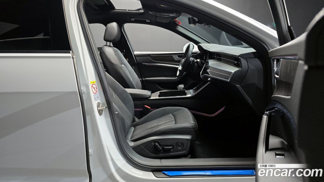 Audi A6 40 TDI Premium, 2023