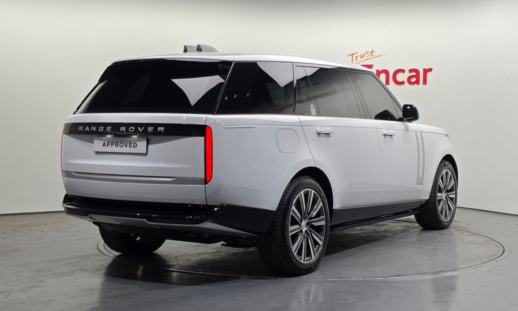 Land Rover Range Rover P530 Autobiography Long Wheel Base, 2024