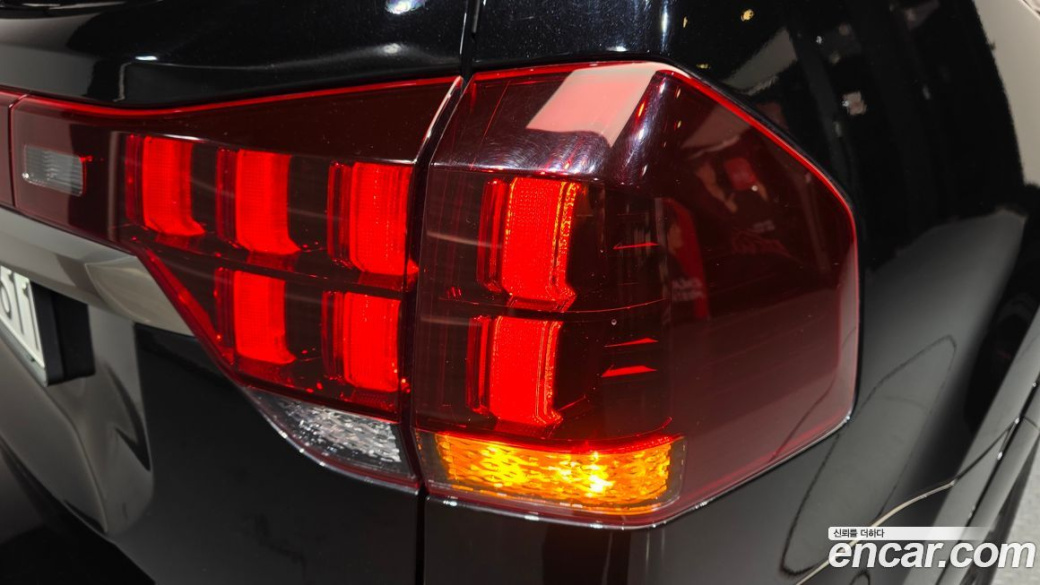 Kia Mohave Diesel 3.0 4WD 5-Seater, 2022