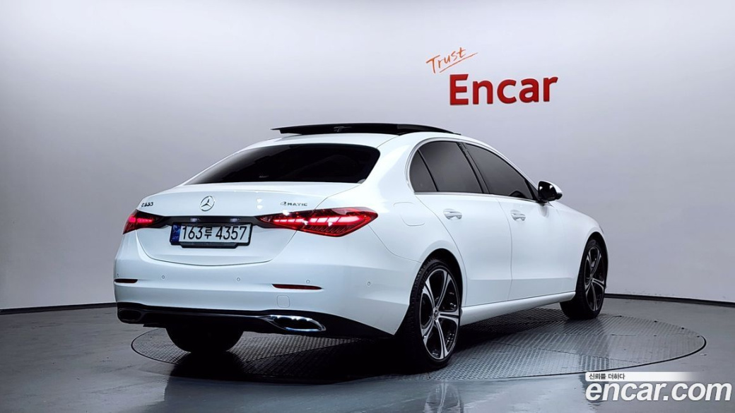 Mercedes-Benz C-Class C300 4MATIC Avantgarde, 2023
