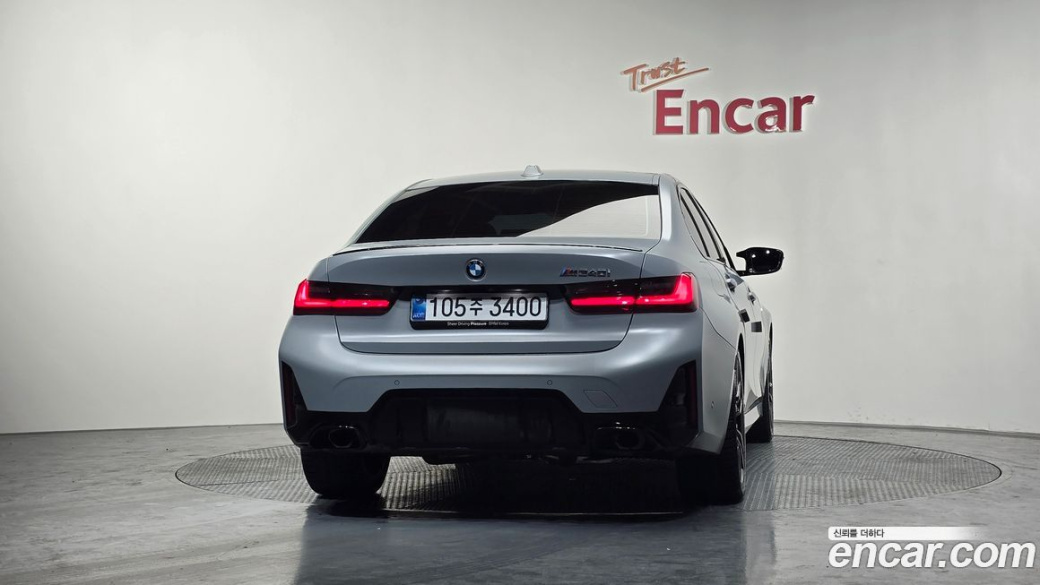 BMW 3-Series M340i, 2025