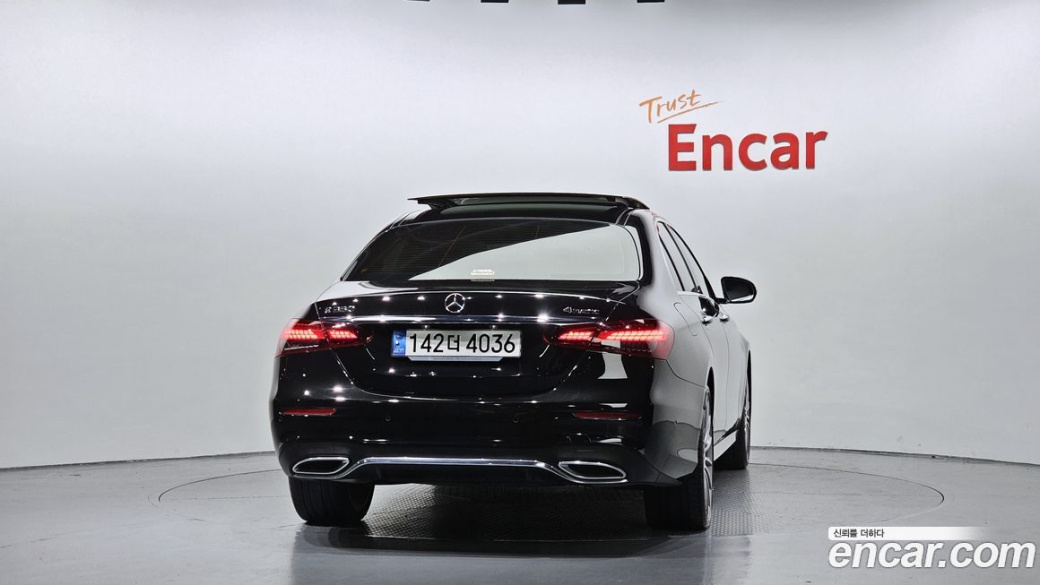 Mercedes-Benz E-Class E350 4MATIC AMG Line, 2021