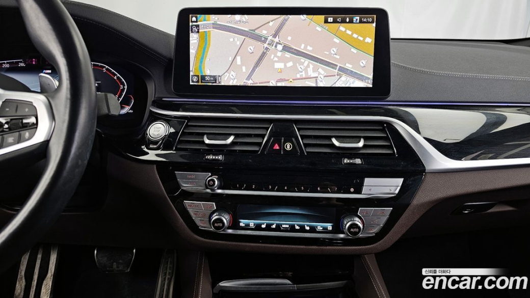 BMW Gran Turismo 640i xDrive M Sport, 2023