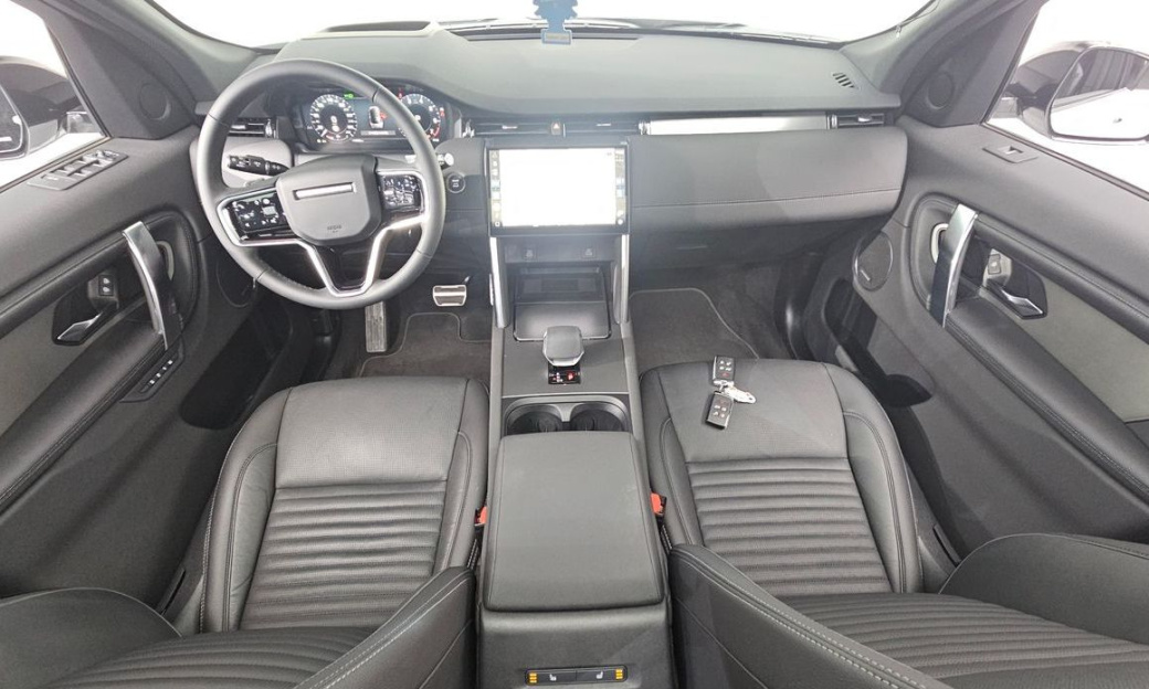 Land Rover Discovery Sport P250 Dynamic SE, 2025
