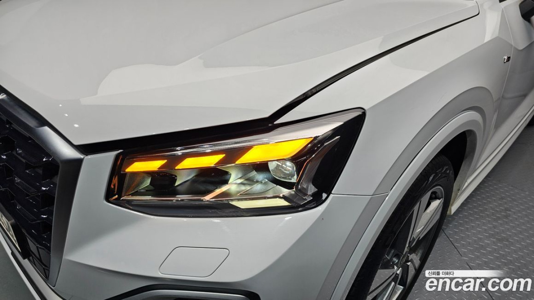 Audi Q2 35 TDI Premium, 2023
