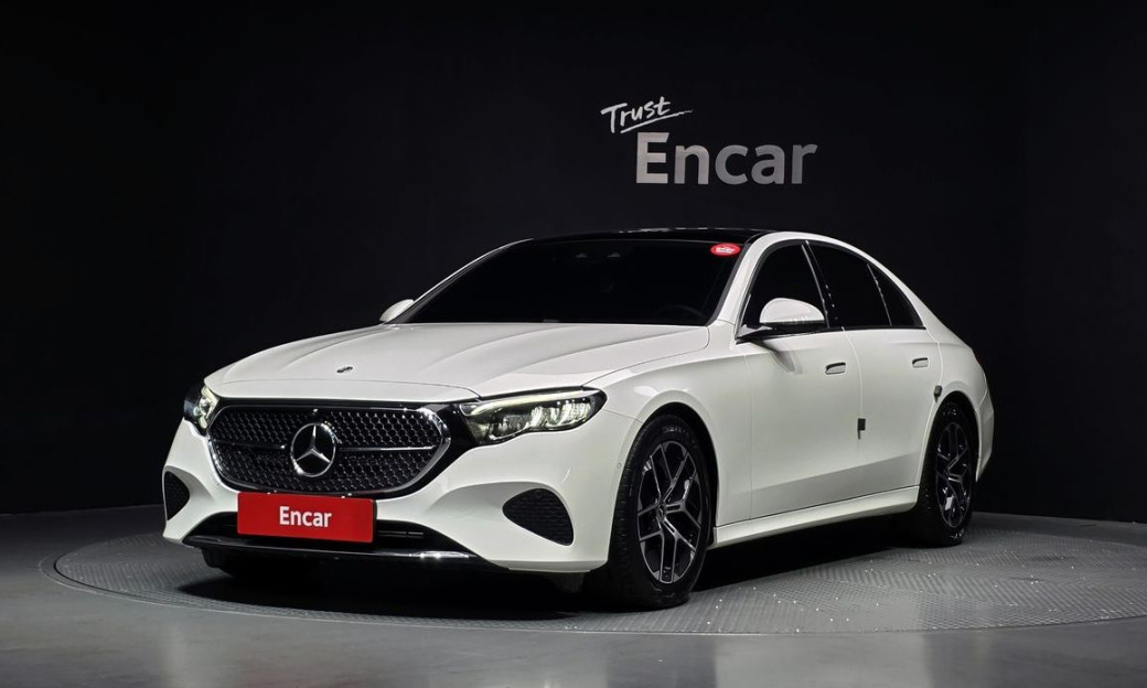 Mercedes-Benz E-Class E200 Avantgarde, 2024