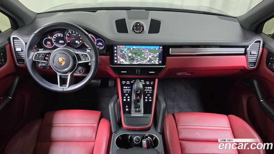 Porsche Cayenne 3.0 PLATINUM EDITION, 2022