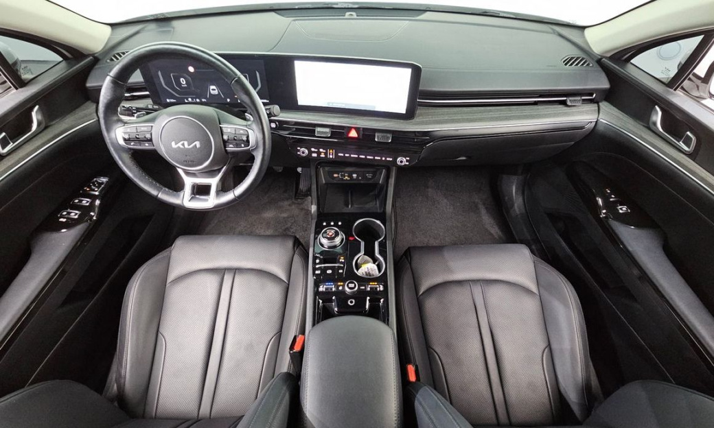 Kia K5 2.0, 2024