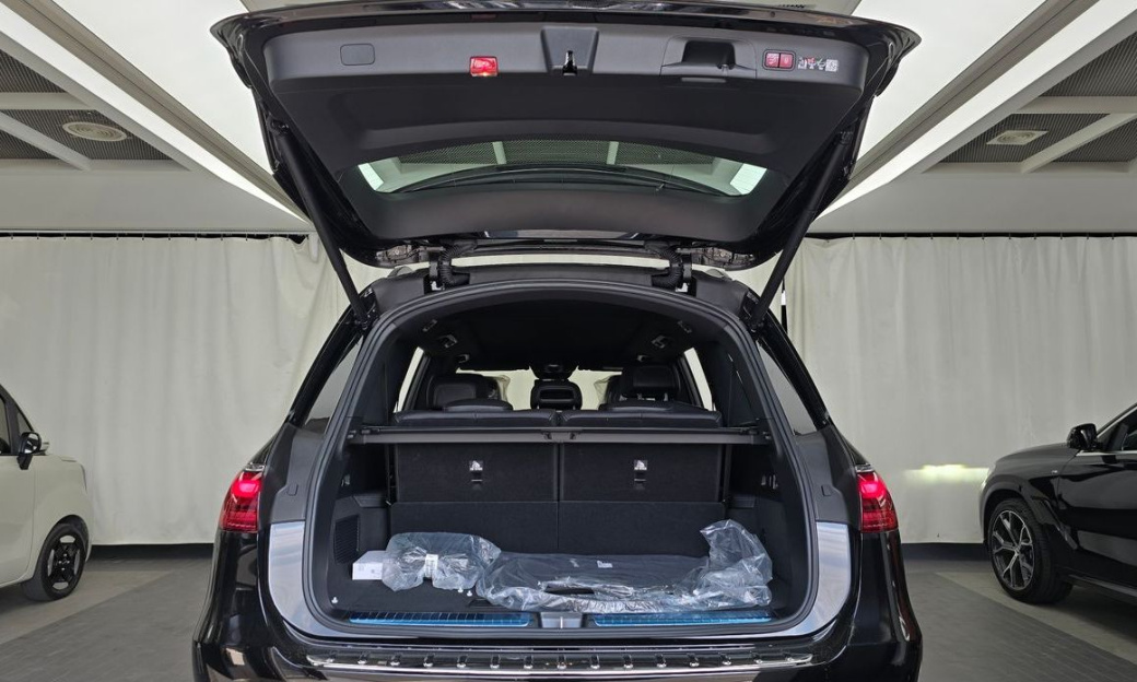 Mercedes-Benz GLS-Class GLS450 4MATIC, 2026