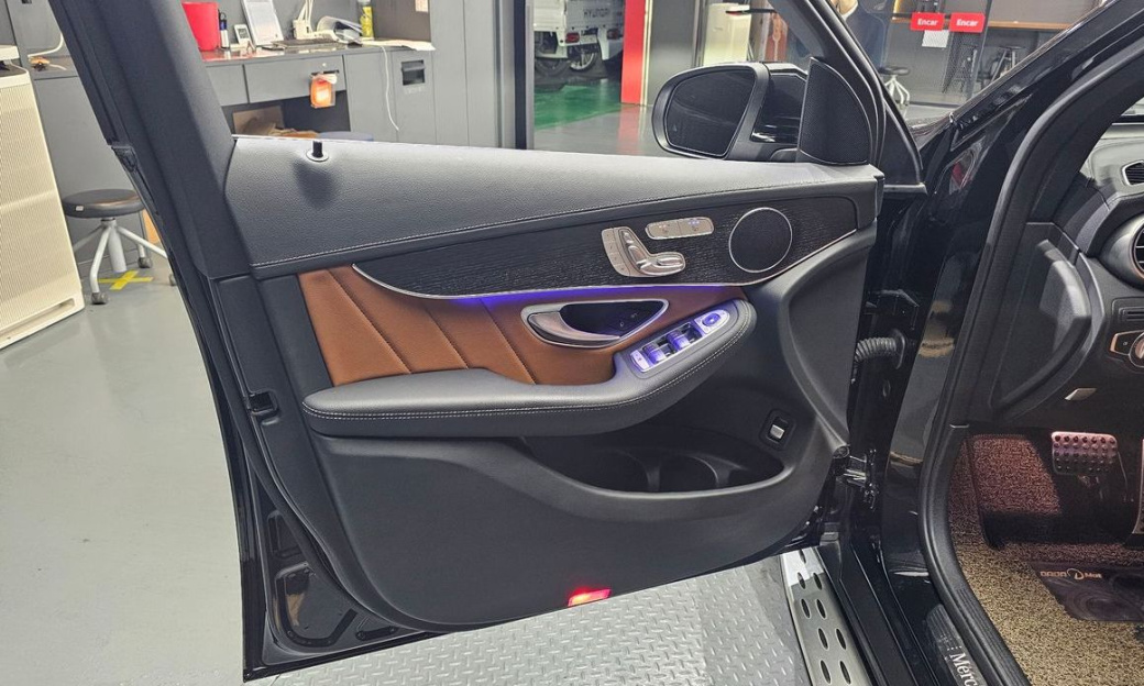 Mercedes-Benz GLC-Class GLC300 4MATIC, 2022
