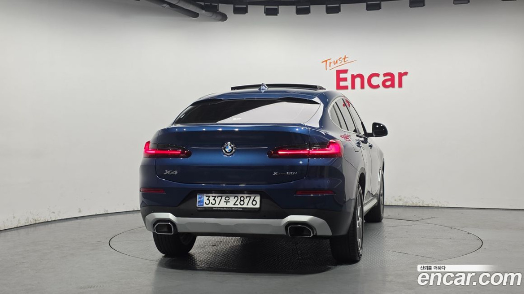 BMW X4 xDrive20i xLine, 2023